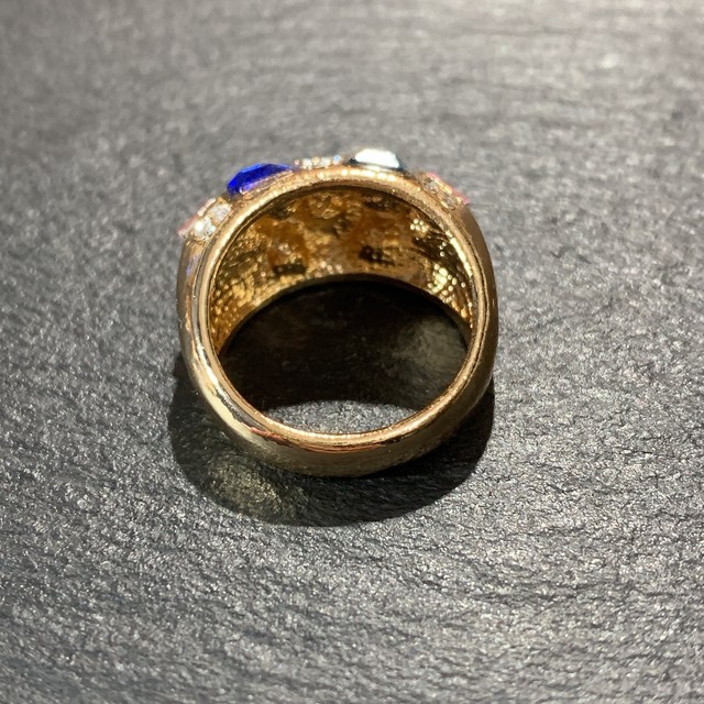 七つの魔法石の指輪 異世界雑貨屋