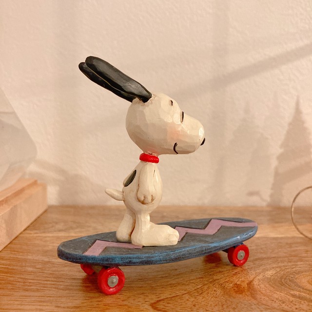 Jim Shore Peanuts スヌーピー Snoopy チャーリーブラウン スケートボード Skateboardingbuddies 置き物 フィギュア ピーナッツ インテリア アメリカ 器と雑貨 Moi