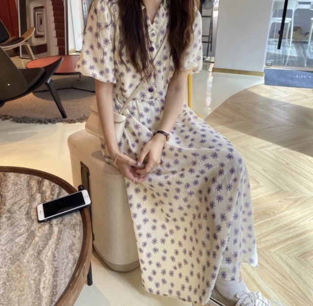 レディースファッションミニワンピース ロングワンピース 花柄 ギャル風 Vネック 半袖 春夏コーデ 新作 More Lluze モア ルーゼ