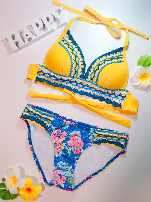 刺繍 カギ編みホルタービキニ 水着 Swimwear 人気 Raicha