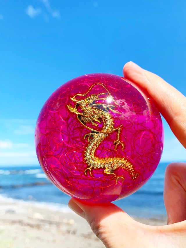 今年人気のブランド品や 龍神オルゴナイト ドーム型 マゼンタピンク龍 その他 今年人気のブランド品や 龍神オルゴナイト ドーム型 マゼンタピンク龍 その他