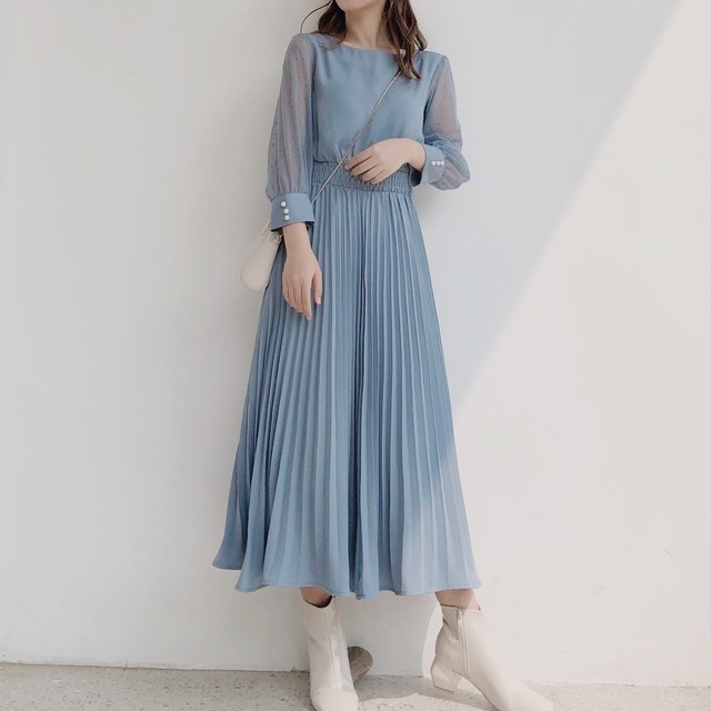 シフォンワンピース シースルー 七分袖 プリーツスカート ミモレ丈 ボートネック ワントーン ドット 上品 清楚 ガーリー レディ フェミニン デート おでかけ よそ行き お呼ばれ パーティ 二次会 オールシーズン Choco Chaco