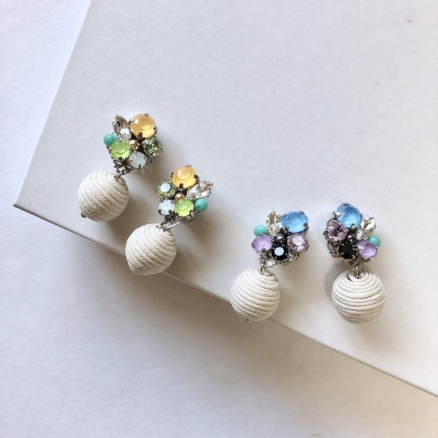 【ピアス】Lilica スワロフスキーとロー引きボール 人気のピアス