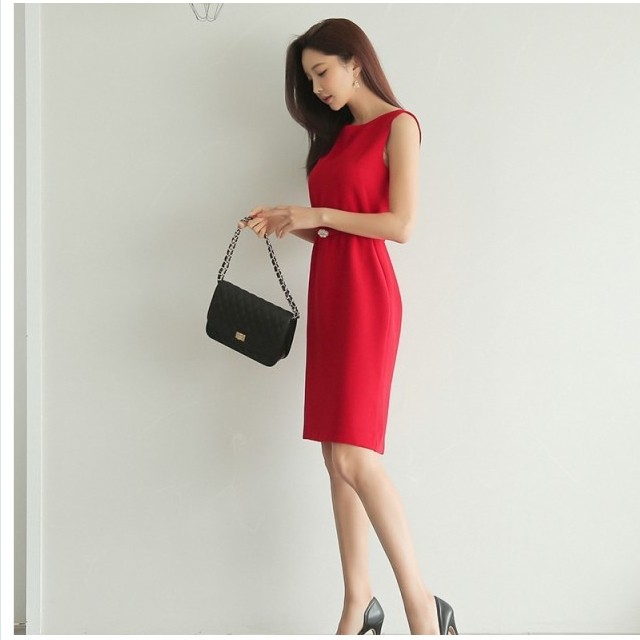 ボートネック ワンピース シングルサイドラッフル タイトワンピース ノースリーブ フィット シンプル 高級感 無地 お呼ばれ 涼しげ ボー Basecamp49