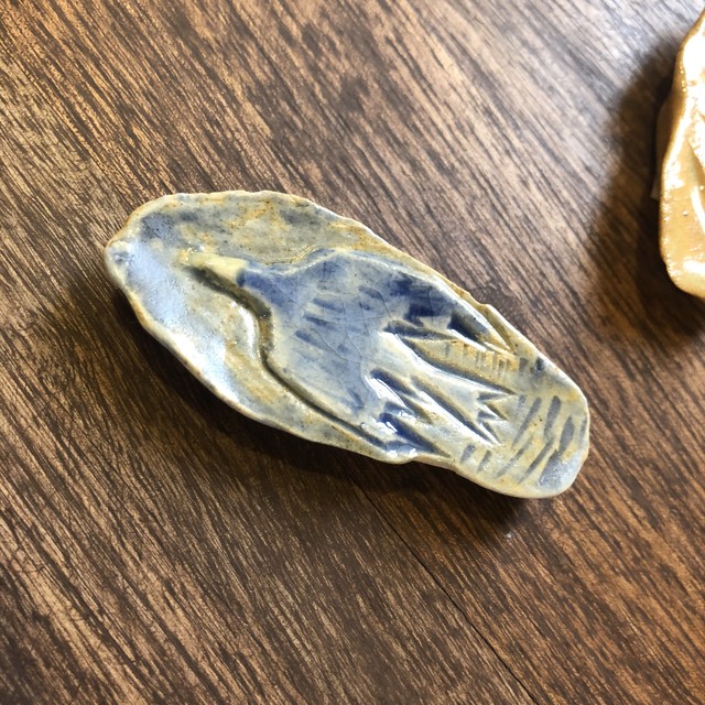 28 150 キッチンアイテム 箸置き 陶器 青い鳥 Pottery Toi ハンドメイドと癒しのインテリア雑貨のお店 Douce