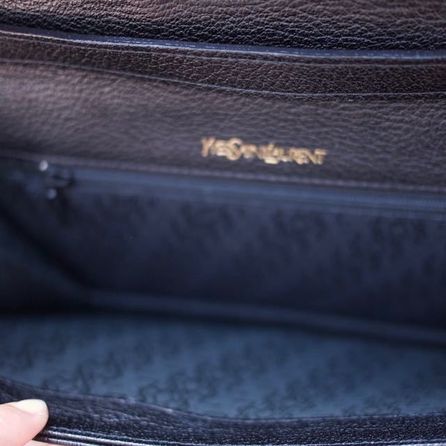 Yves Saint Laurentイヴサンローラン ショルダーバッグ 黒 ゴールド スタッズ ヴィンテージ Number12