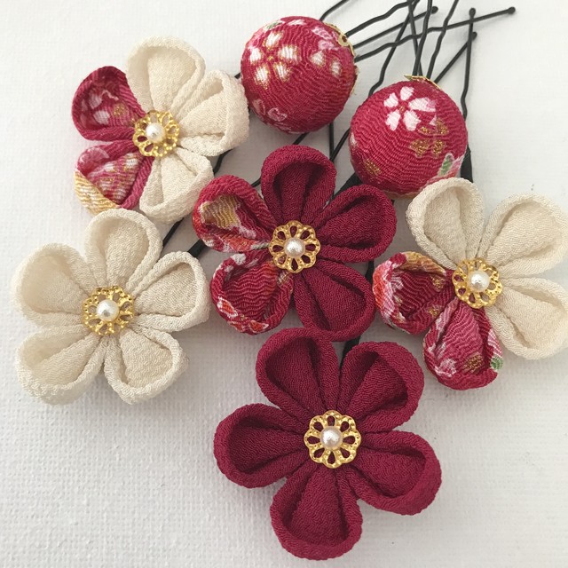 赤紫 生成 柄 つまみ細工髪飾り 成人式 七五三 浴衣 髪飾り はなふる