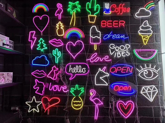絶賛 ネオン 苺 いちご イチゴ ストロベリー 果物 フルーツ くだもの リアル Bar バー ネオン ライト 電飾 Led ライト サイン Neon 看板 イルミネーション インテリア 店舗 ネオンサイン アメリカン雑貨