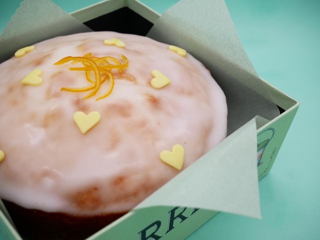 甘酸っぱさがクセになる レモンをたっぷり使ったレモンドリズル ケーキ St Clement S Lemon Cake The Biscuit Barrel