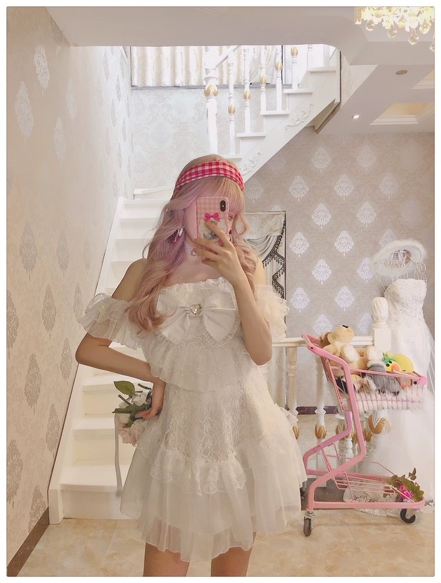 白 ワンピース フリフリ ガーリー ロリータ 原宿 姫 ホワイト リボン ハート ビジュー ミニ ドレス オフショルダー Loveysmileshop