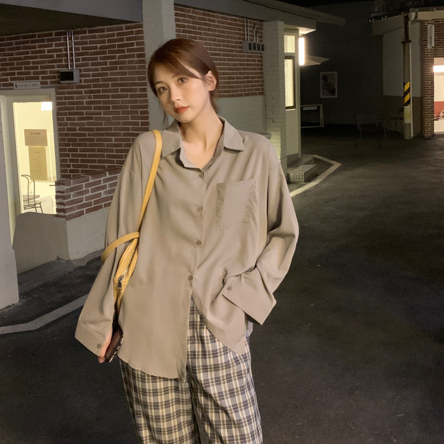くすみカラー シンプル シャツ 長袖 レディース トップス きれいめ デイリー 通勤 通学 オフィスコーデ 韓国 オルチャン 韓国ファッション 新作 春 夏 春 夏 Om 592 Musubi Me 韓国 オルチャン レディースファッションのお店
