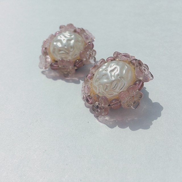 Vintage Germany Glass Pearl Flower Beads Earrings ヴィンテージ ドイツ ガラスパール 花 ビーズ イヤリング At03 Obakepeach