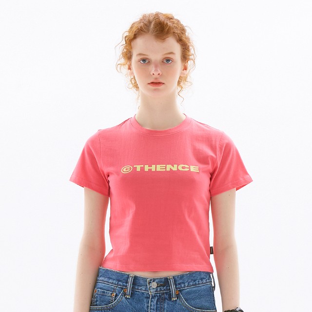 「PCC」カラー クロップド Tシャツ ピンク