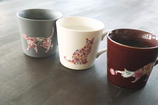ネコ マグ3個セット 温感グレーズ 猫 マニア キャット マグカップ コーヒー プレゼント カワイイ 温度で変化 マジック クリスマスプレゼント 笑顔 丸モ高木陶器 温度をデザインに 美味しいをデザインに