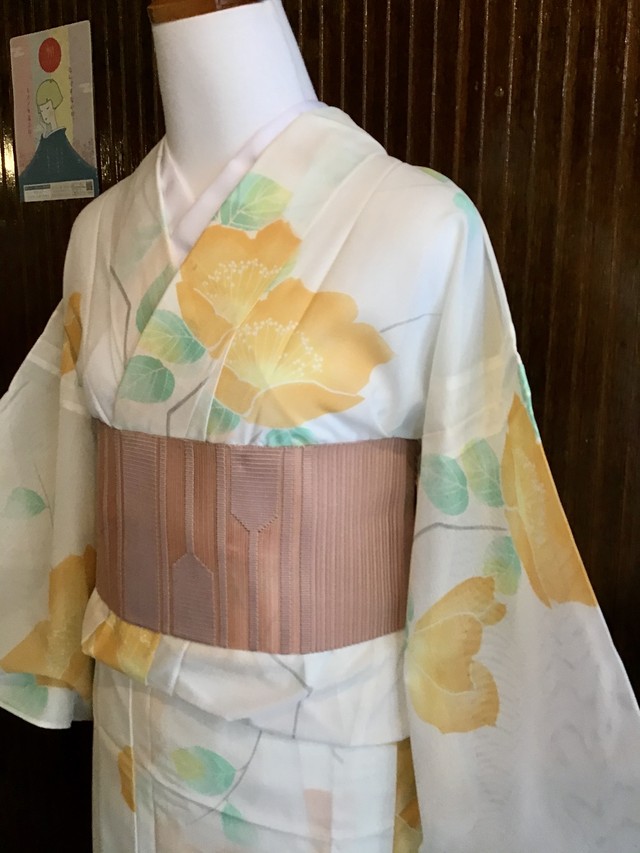 夏物 着物 絽小紋 バチ襟 女物 キモノヨロズ屋 Kan On 迦穏亭