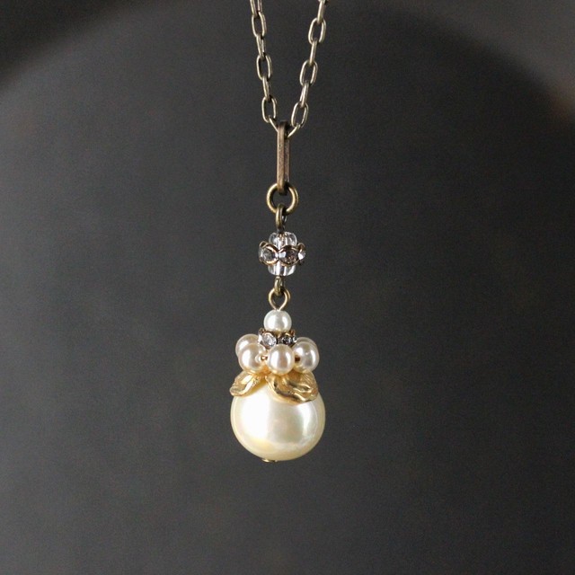 ヴィンテージパールの花冠 バロックガラスパール 果実のようなネックレス ペンダント コスチュームジュエリー ブロッサム クラウン シリーズ Tammy Daisy ヴィンテージ アンティーク Style アクセサリー ヴィンテージパールの花冠 バロックガラスパール 果実のようなネックレス ペンダント コスチュームジュエリー ブロッサム クラウン シリーズ Tammy Daisy ヴィンテージ アンティーク Style アクセサリー