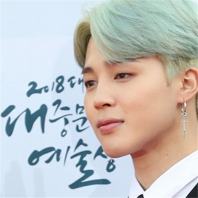 ピアス 片耳用 メンズ レディース フープピアス Bts Jimin ジミン ピアス 18g ステンレス 金属アレルギー ロングピアス 十字架 クロス A Favoriteselect