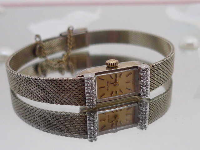 Bulova ブローバ ダイヤモンド Cal 3ak 手巻き 機械式時計 Bonbons Et Bijoux