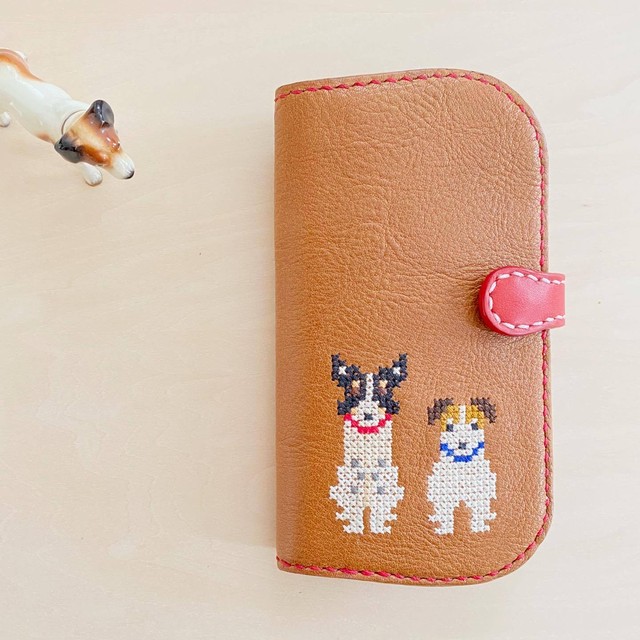 受注製作 クロスステッチの手帳型iphoneケース 単犬種 Leetama Shop