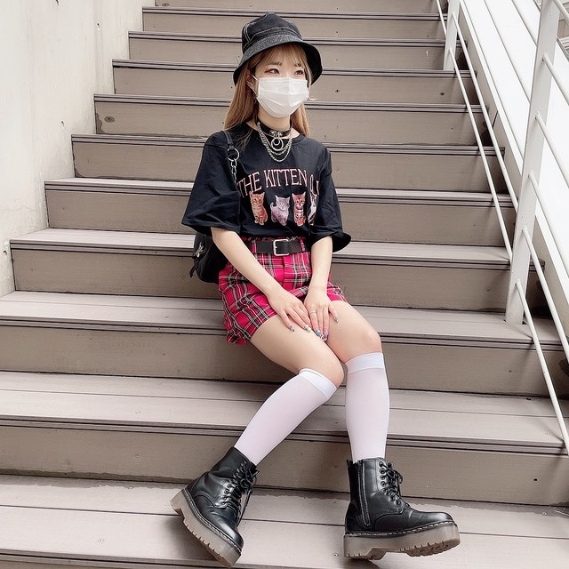 ベルト付チェックショーパン Burlesque