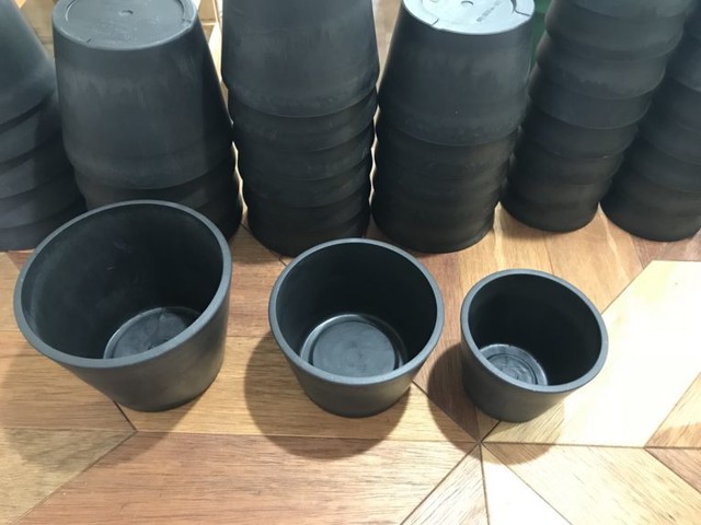 W12 プラ鉢 ポット ブラック W12 H10 Cm 黒プラ鉢 植木鉢 ブラックプラスチックポット Clutch Furniture クラッチ ファニチャー