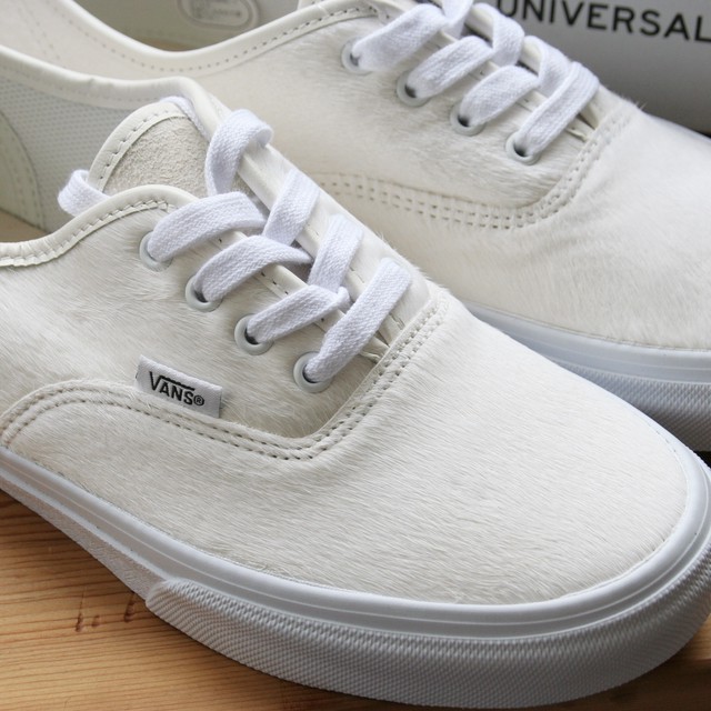 Universal Products Vans オーセンティック 別注 Distrad