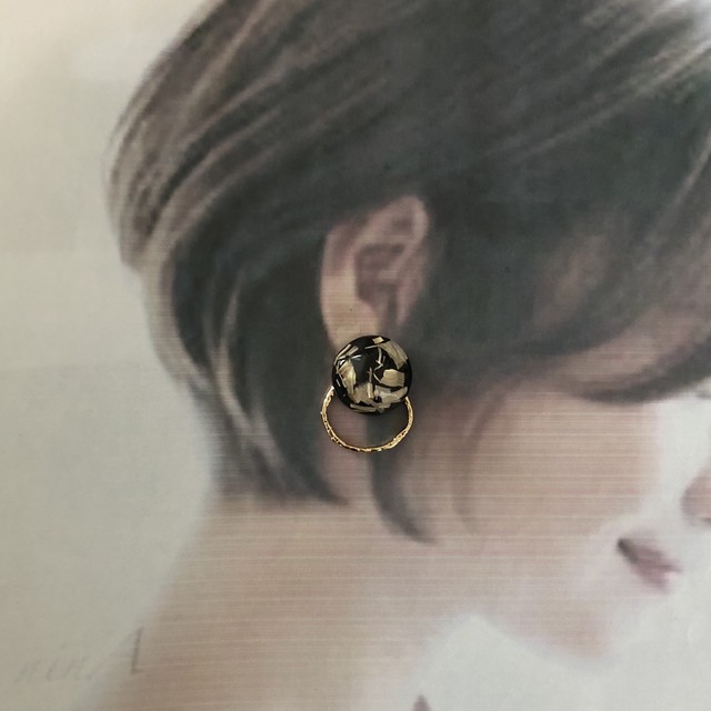 ブラックカボション ゴールドリング ピアス 081 ﾌﾟﾁﾌﾟﾗ子供服 大人ｱｸｾｻﾘ Moni