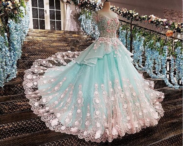 予約製作 ウェディングドレス カラードレス シャンパン色 水色 グレー色 プリンセスタイプ 六段ワイヤ入りのパニエ Cinderelladress