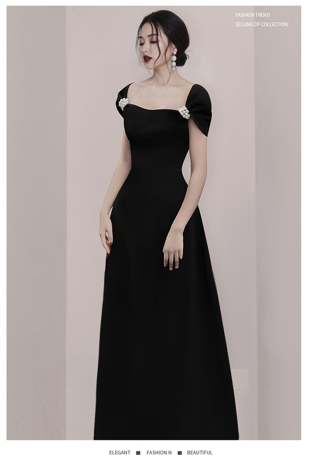 上品 パーティードレス 黒 ベアトップ スレンダーライン 床付く エレガント 細見えシルエット Cinderelladress