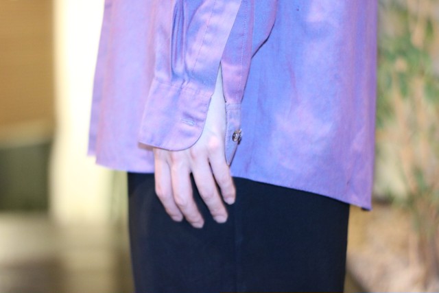 赤と青を足すと紫な服 Nerine