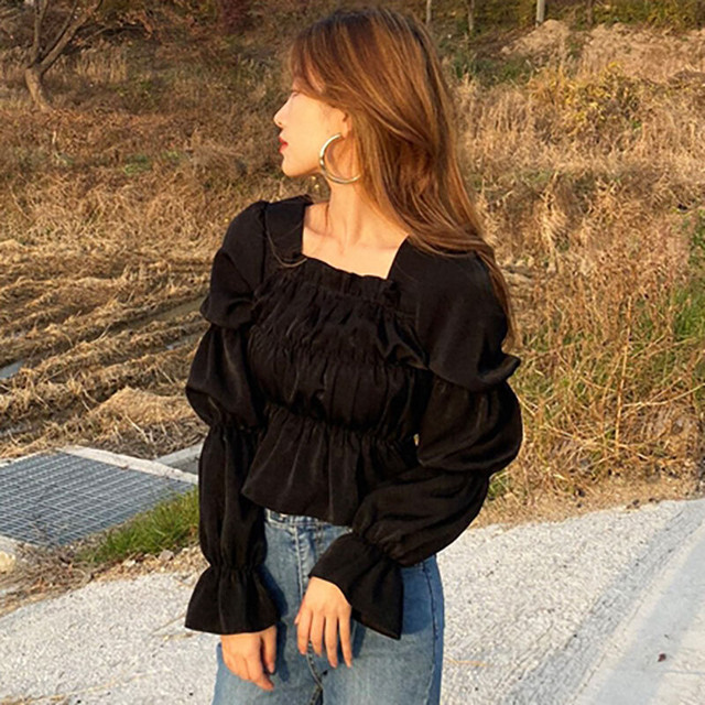 ブラウス レディース 冬 ブラウス レディース 長袖 ブラック 黒 ホワイト 白 フリル フリルトップス ベルスリーブ スクエアネック シンプル 着まわし きれいめ Evergreen