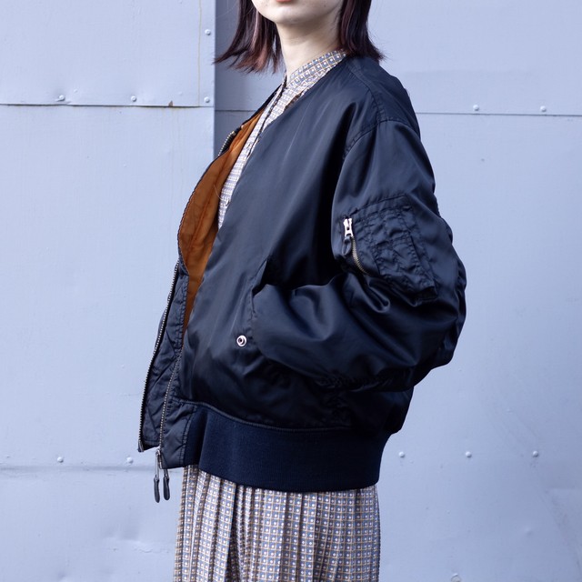 Ma 1 ノーカラーのボンバージャケット Alpha Industries Unk アンク 東京新宿の古着 ヴィンテージ家具のセレクトショップ
