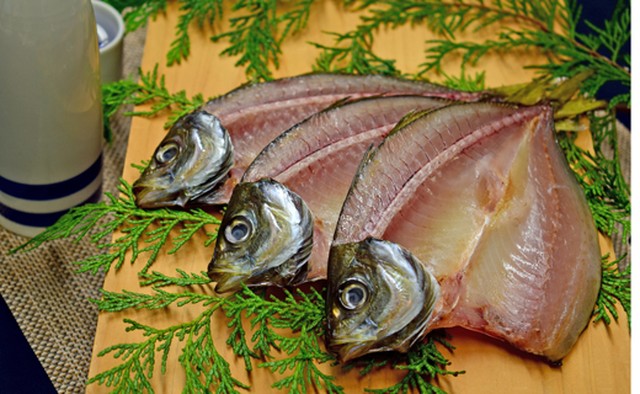 アジのひらき 恋あじ 高知県大月町の特産品通販 おおつきマルシェ