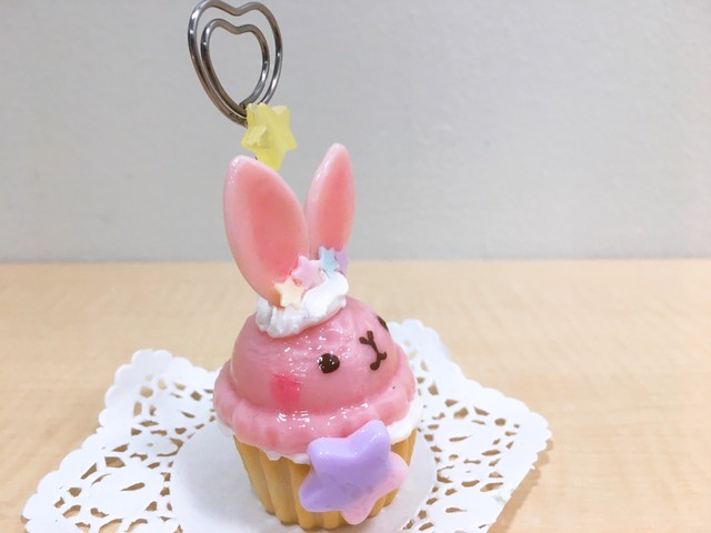 Cache Cache うさアイスカップケーキのカードスタンド 新宿店 ラビットデパートメント Rabbit Department うさぎ雑貨