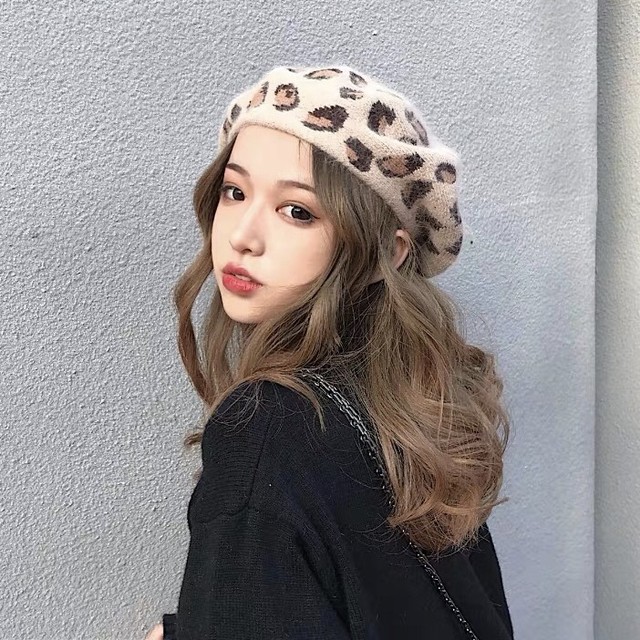 エレガントヒョウ 柄 ベレー 帽 人気のファッショントレンド