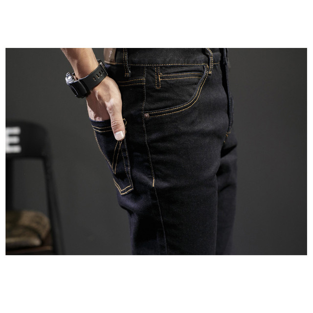 細身のスッキリシルエット ポケットのステッチデザインがさりげなくお洒落 ストレッチメンズ デニムパンツ ブラックセレクトショップblack Dyed