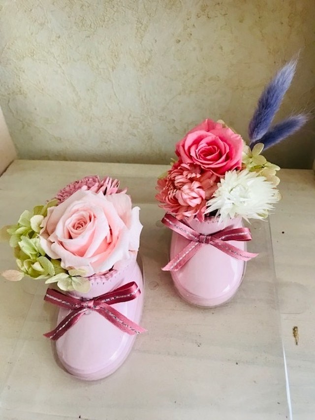 出産祝い 可愛いベビー靴 ｐ １ 花贈り人