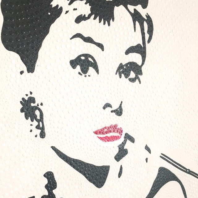 スーパースター ドットアート オードリー ヘプバーン Audrey Hepburn 90 70cm これ1枚でお洒落なお部屋 バリアート バリ島直輸入 Givinggate