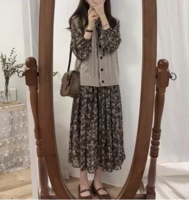 レディースファッション セットアップ ロングワンピース シャツワンピース ベスト セーター ベストワンピース 秋冬コーデ 2点セット 新作 Xlまで More Lluze モア ルーゼ