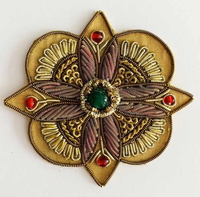 金モール刺繍ワッペン No.10(30年近く前にインドより輸入)