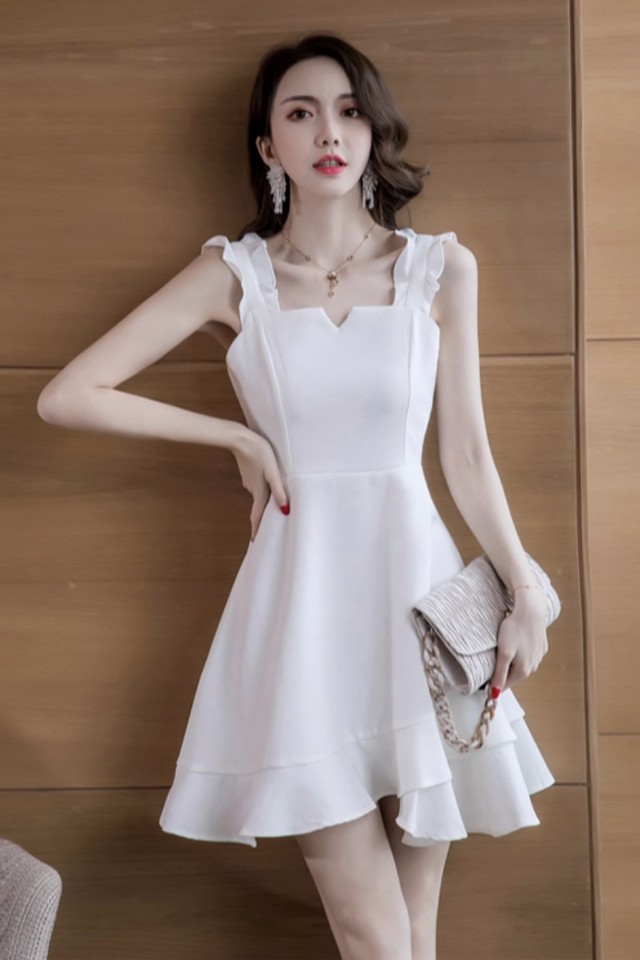 ノースリーブ フレアスカート 韓国 ワンピース ミニ丈 オルチャン ミニ ワンピース 3カラー 黒 白 赤 ワンピース ミニ タイト セクシー パーティー 代 30代 40代 C087 Ayaland Caba 韓国 オルチャン キャバドレスショップ