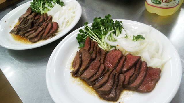 鹿肉 背ロース 701~750g