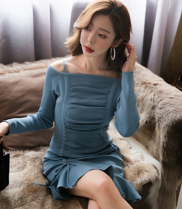 秋物 ワンピース ニットワンピース オフショルワンピース ミニ丈ワンピース タイト フリル 長袖 お出掛け デート Magnifique