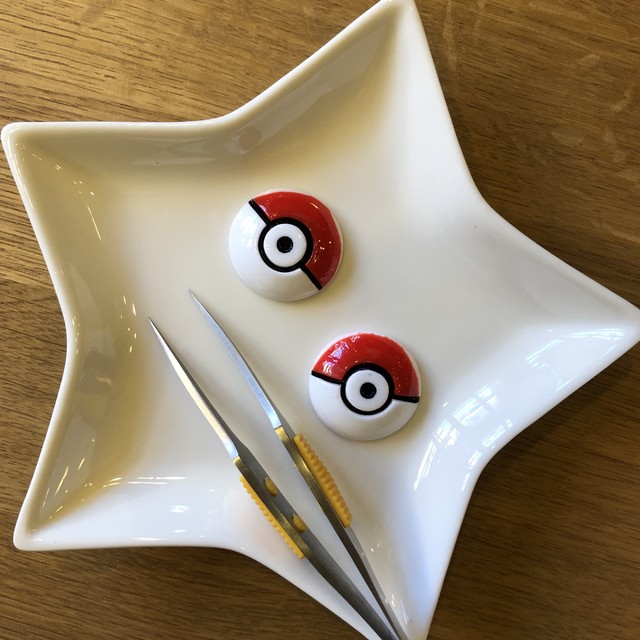 05 41 07 ハンドメイド用デコパーツ資材 6個1セット パロディ ポケモン モンスターボール Douceセレクト ハンドメイドと癒しのインテリア雑貨のお店 Douce