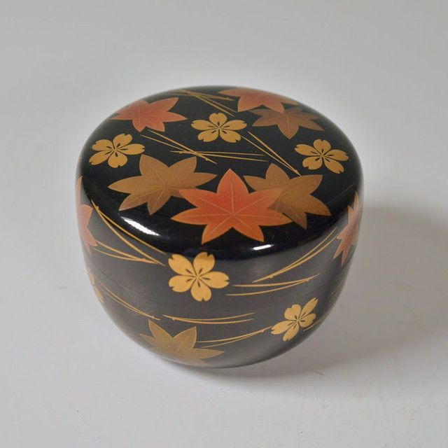 格安人気 梅雨セール35 オフ 茶道具 輪島塗 作家物 椿 棗 共箱付 送料無料 茶器 茶の湯 茶会 茶道具 骨董 お茶 なつめ 薄茶器 薄器 抹茶 容器 お茶入れ おしゃれ 期間限定価格 Superboard Com