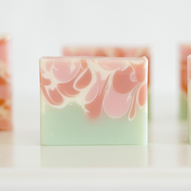 月桃ハーブ石鹸 手作り石鹸 Secret Garden