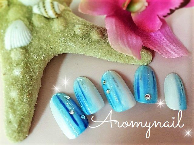 0067 ブルー縦グラデーションシルバーラメライン Aromynail