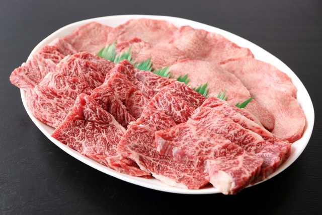 山形牛 三人前 焼肉 q 山形牛メイン600g 山形牛もも 山形牛カルビ Us牛タン 株式会社 中島商店