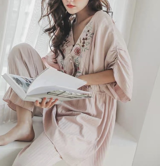 マタニティー授乳口付きフラワー刺繍ルームウェア Fanfan Closet ファンファンクローゼット