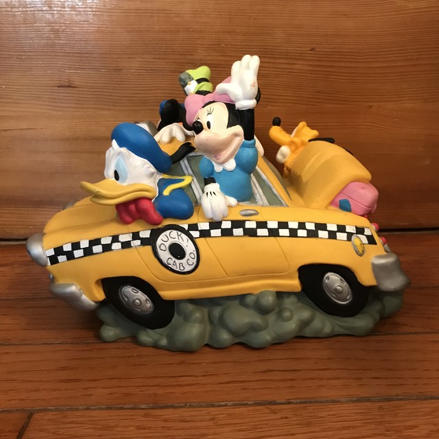 ミッキー ミニーマウス ドナルドダック グーフィーがタクシーに乗っているソフビ人形貯金箱 ディズニークラシック Honey Antique ヴィンテージ アメリカン雑貨 アンティーク アメトイ インテリア小物 ミールトイのお店
